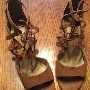 Franco Sarto sz 10 brown suede sandals